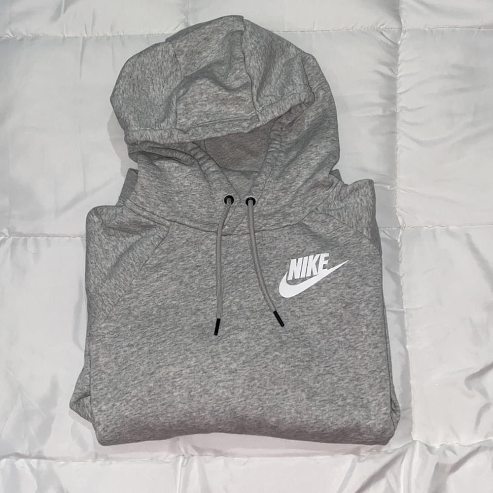 Nike Sportswear Club